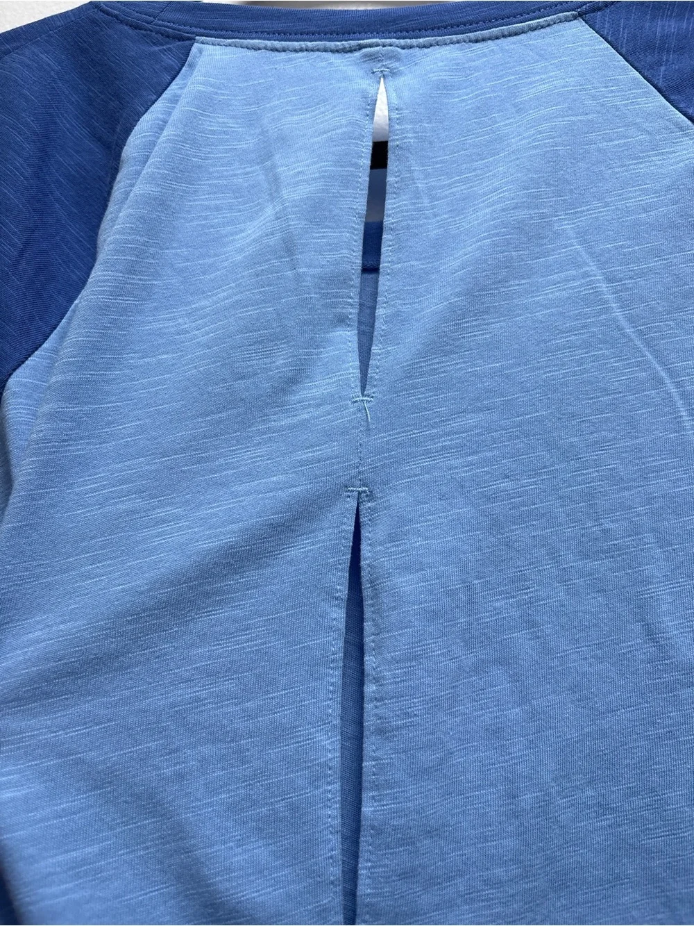 Nike KC Royals Womens’ Light Blue and Royal Blue Raglan Tee